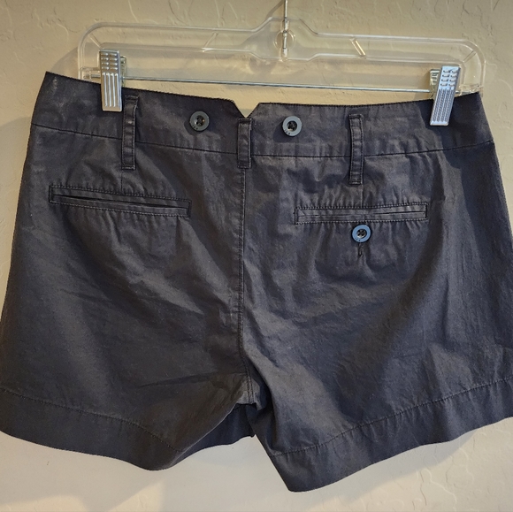 Navy blue paper boy shorts in a size 2 - Picture 2 of 5